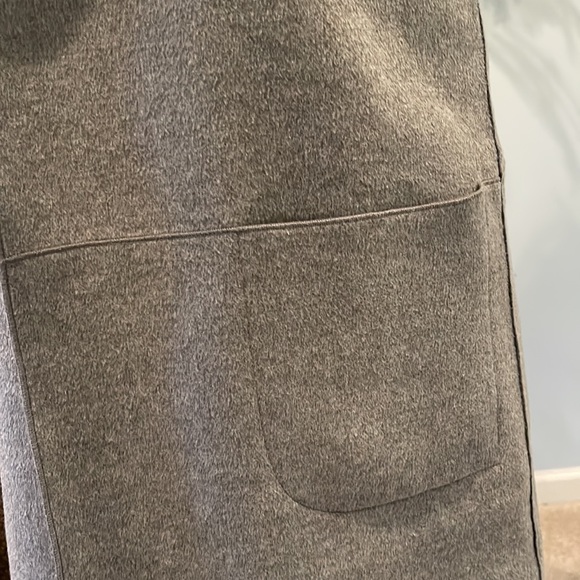 Beautiful  long vest jacket by Silvian Heach. Size XS. - Picture 4 of 10